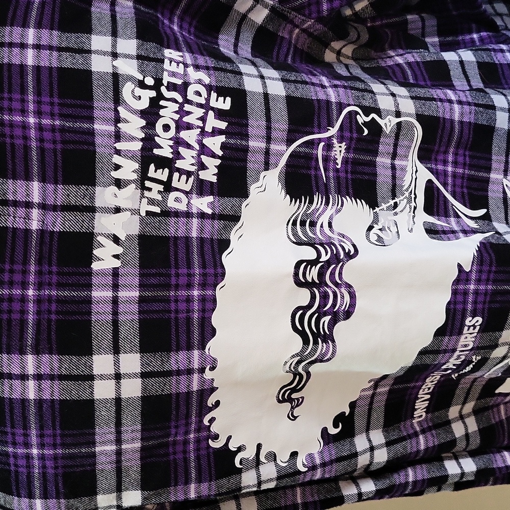 Cakeworthy Universal Monsters Flannel - Picture 2 of 9